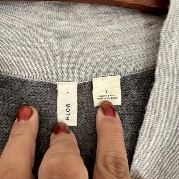 Anthropologie Moth Oatmeal Gray Colorblock Wool Alpaca Vneck Sweater Size Small - Picture 5 of 5